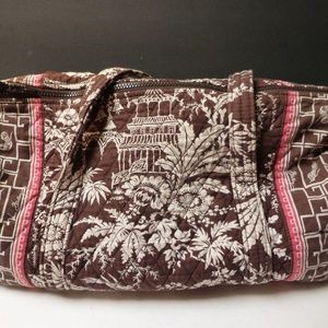 Vera Bradley set  Imperial Toile travel bag with matching purse nwt 10in x12in